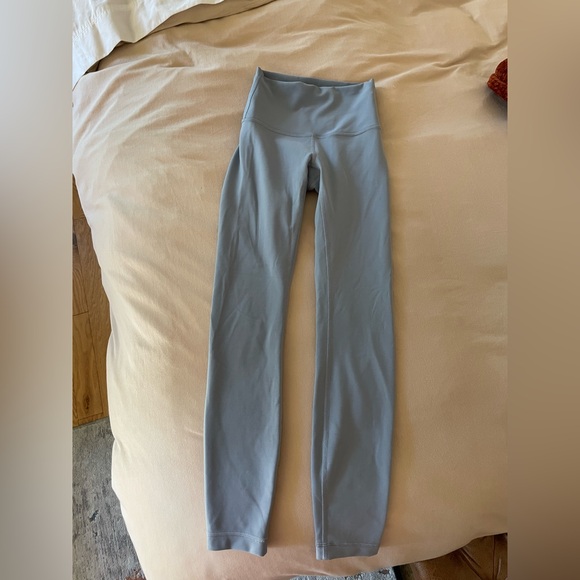 Lulemon Wunder Train High-Rise Tight 25" - Lt. Blue - Size 0 - Picture 2 of 7